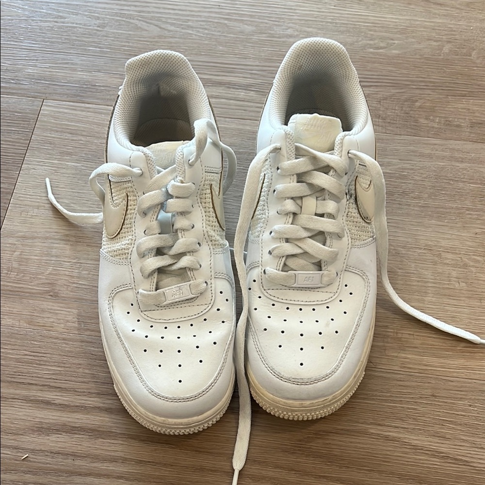 Nike Women's Athletic Shoes White